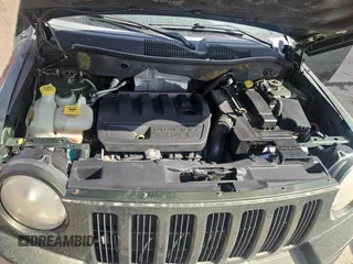 2007 Jeep Compass Sport with VIN 1J8FF47W57D122584, listed as a Copart auction lot 48618505 with 130,171 mi miles and Clean Title. Bid and sale history available at carsss.com. Image 7.