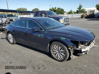2019 Audi A7 Premium Plus with VIN WAUR2AF21KN052210, listed as a Copart auction lot 60918945 with 64,740 mi miles and Salvage title. Bid and sale history available at DreamBid. Image 4.
