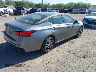 2019 Nissan Altima SR with VIN 1N4BL4CV0KC113145, listed as a IAAI auction lot 42127618 with 61,633 mi miles and . Bid and sale history available at DreamBid. Image 4.