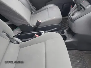 2021 Nissan NV200 SV z VIN 3N6CM0KN6MK692142, wystawiony jako IAAI lot #41585961 z przebiegiem 77 492 mil mil oraz . Historia ofert i sprzedaży dostępna na DreamBid. Obrazek 5.