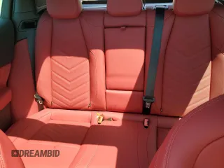 2023 Maserati Grecale Modena z VIN ZN682AVM4P7432217, wystawiony jako Copart lot #55184694 z przebiegiem 1417 mil mil oraz . Historia ofert i sprzedaży dostępna na DreamBid. Obrazek 11.