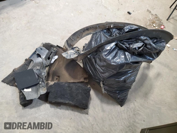 2022 Ford Explorer ST z VIN 1FM5K8GC2NGC27473, wystawiony jako Copart lot #49190175 z przebiegiem 28 611 mil mil oraz Nie do naprawy • Non repairable. Historia ofert i sprzedaży dostępna na DreamBid. Obrazek 13.