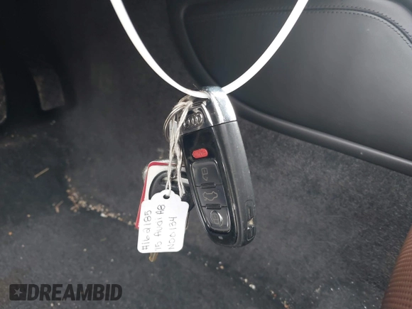 2015 Audi A8 3.0T z VIN WAU3GAFD9FN001343, wystawiony jako IAAI lot #39846084 z przebiegiem 105 242 mil mil oraz . Historia ofert i sprzedaży dostępna na DreamBid. Obrazek 11.