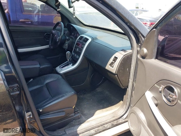 2007 Pontiac Torrent with VIN 2CKDL73F376020724, listed as a IAAI auction lot 39703254 with 154813 miles. Bid and sale history available at carsss.com. Image 5.