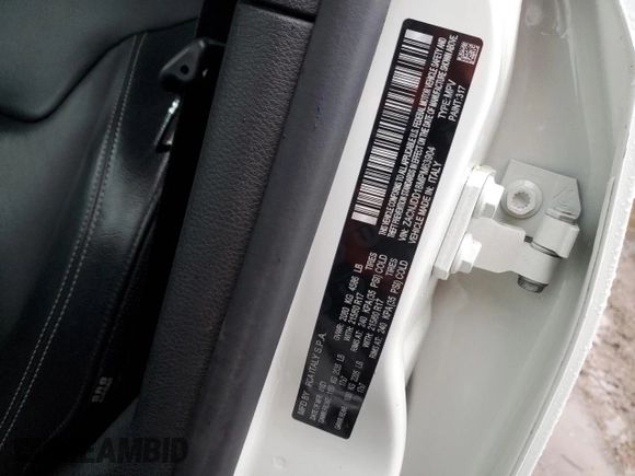 2021 Jeep Renegade Limited z VIN ZACNJDD18MPM63904, wystawiony jako Copart lot #47459425 z przebiegiem 44 652 mil mil oraz Szkoda całkowita • Salvage title. Historia ofert i sprzedaży dostępna na DreamBid. Obrazek 13.