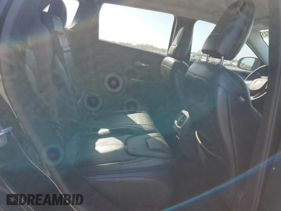 2019 Jeep Cherokee Limited with VIN 1C4PJMDX0KD197631, listed as a Copart auction lot 52078845 with 86,281 mi miles and Salvage title. Bid and sale history available at DreamBid. Image 11.