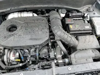 2021 Kia Seltos SX z VIN KNDETCA2XM7151228, wystawiony jako Copart lot #71731705 z przebiegiem 65 508 mil mil oraz Szkoda całkowita • Salvage title. Historia ofert i sprzedaży dostępna na DreamBid. Obrazek 15.