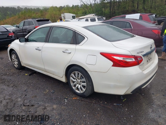 2016 Nissan Altima S with VIN 1N4AL3AP8GC211857, listed as a IAAI auction lot 41977716 with 234,952 mi miles and . Bid and sale history available at DreamBid. Image 3.