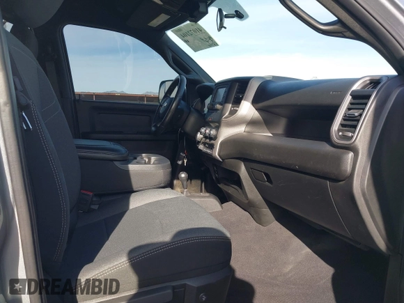 2021 Ram 2500 Tradesman with VIN 3C6UR5HJ9MG610232, listed as a IAAI auction lot 41072104 with 22,196 mi miles and . Bid and sale history available at DreamBid. Image 5.