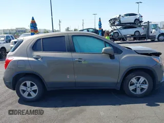 2020 Chevrolet Trax LS with VIN KL7CJKSB3LB353522, listed as a IAAI auction lot 42100884 with Not provided miles and . Bid and sale history available at DreamBid. Image 14.