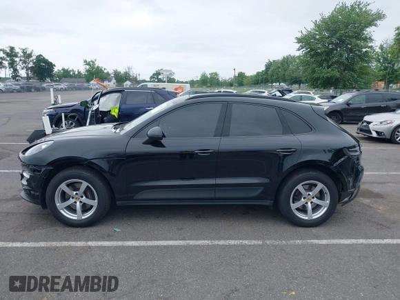 2020 Porsche Macan with VIN WP1AA2A50LLB11382, listed as a IAAI auction lot 42593656 with 80,663 mi miles and . Bid and sale history available at DreamBid. Image 14.