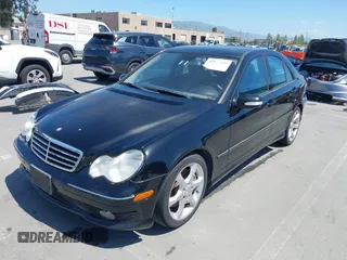 2007 Mercedes-Benz C 230 Sport z VIN WDBRF52H27F931854, wystawiony jako IAAI lot #42154149 z przebiegiem 187 730 mil mil oraz . Historia ofert i sprzedaży dostępna na DreamBid. Obrazek 6.