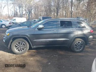 2021 Jeep Grand Cherokee 80th Anniversary with VIN 1C4RJFBG8MC637210, listed as a IAAI auction lot 41629628 with 40,637 mi miles and . Bid and sale history available at DreamBid. Image 14.