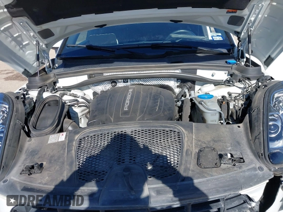 2018 Porsche Macan with VIN WP1AA2A59JLB16545, listed as a IAAI auction lot 41306877 with 48,024 mi miles and . Bid and sale history available at DreamBid. Image 10.