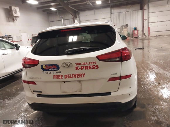 2020 Hyundai Tucson Value with VIN KM8J3CA41LU173419, listed as a IAAI auction lot 40915699 with 90,996 mi miles. Bid and sale history available at carsss.com. Image 16.