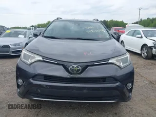 2018 Toyota RAV4 XLE with VIN JTMRFREV2JJ730874, listed as a IAAI auction lot 41980075 with 60,268 mi miles. Bid and sale history available at carsss.com. Image 13.