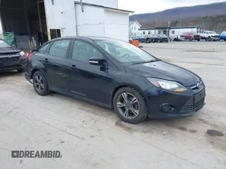 2014 Ford Focus SE with VIN 1FADP3F2XEL284465, listed as a IAAI auction lot 41903937 with 173,770 mi miles. Bid and sale history available at carsss.com. Image 1.