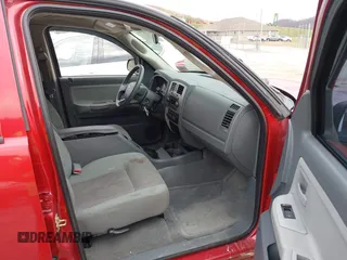 2006 Dodge Dakota SLT with VIN 1D7HW48N36S507843, listed as a IAAI auction lot 41894142 with 90,229 mi miles. Bid and sale history available at carsss.com. Image 5.