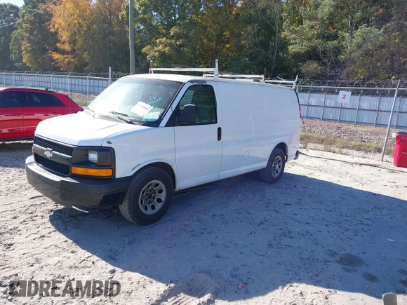 2010 Chevrolet Express Cargo Van with VIN 1GCUGADX3A1131204, listed as a IAAI auction lot 40709065 with 312,430 mi miles. Bid and sale history available at carsss.com. Image 2.