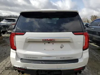 2022 GMC Yukon XL Denali with VIN 1GKS1JKL6NR152312, listed as a Copart auction lot 47548525 with 18,895 mi miles and Salvage Title. Bid and sale history available at DreamBid. Image 6.