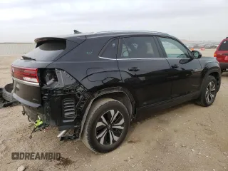 2024 Volkswagen Atlas SE with VIN 1V2LE2CA7RC210281, listed as a Copart auction lot 78423614 with 9,363 mi miles and Salvage title. Bid and sale history available at DreamBid. Image 3.