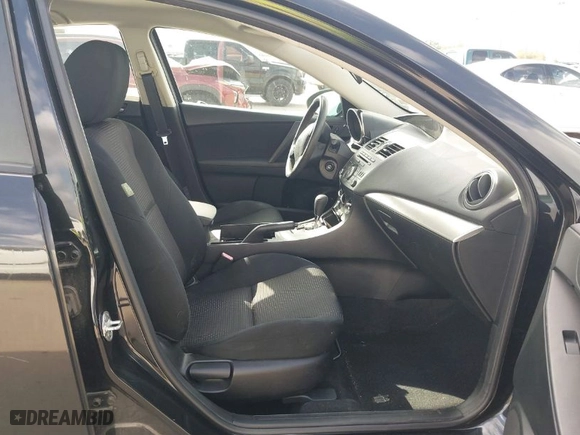 2012 Mazda Mazda3 i Sport with VIN JM1BL1UFXC1652286, listed as a IAAI auction lot 41730996 with NaN miles. Bid and sale history available at carsss.com. Image 5.