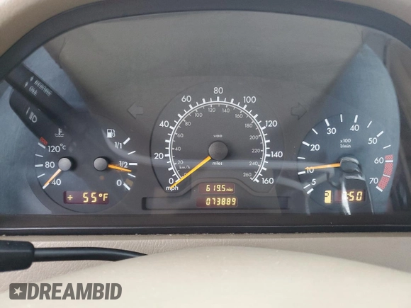 2000 Mercedes-Benz C 230 Kompressor with VIN WDBHA24G6YA818047, listed as a Copart auction lot 45992955 with 73,889 mi miles and Clean Title. Bid and sale history available at carsss.com. Image 9.