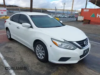 2016 Nissan Altima SL with VIN 1N4AL3AP2GC278602, listed as a IAAI auction lot 41511721 with 148,711 mi miles and . Bid and sale history available at carsss.com. Image 1.