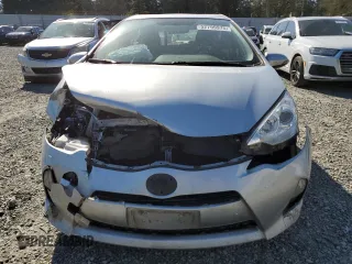 2014 Toyota Prius One with VIN JTDKDTB30E1568627, listed as a Copart auction lot 52799975 with 214,115 mi miles and Salvage Title. Bid and sale history available at DreamBid. Image 5.