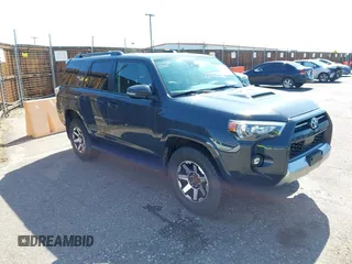 2024 Toyota 4Runner TRD Off Road z VIN JTERU5JR9R6228218, wystawiony jako IAAI lot #42593528 z przebiegiem 37 698 mil mil oraz . Historia ofert i sprzedaży dostępna na DreamBid. Obrazek 1.