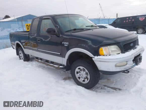 1998 Ford F-250 z VIN 2FTPX28L8WCB02569, wystawiony jako IAAI lot #41458634 z przebiegiem 195 384 mil mil oraz . Historia ofert i sprzedaży dostępna na DreamBid. Obrazek 1.