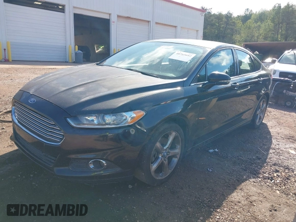 2013 Ford Fusion SE with VIN 3FA6P0H92DR160983, listed as a IAAI auction lot 40765682 with 204,247 mi miles and . Bid and sale history available at DreamBid. Image 2.