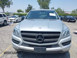 2014 Mercedes-Benz GL 450 z VIN 4JGDF7CE9EA411572, wystawiony jako IAAI lot #42461631 z przebiegiem 121 885 mil mil oraz . Historia ofert i sprzedaży dostępna na DreamBid. Obrazek 12.