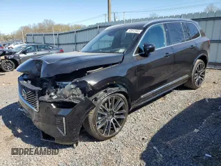 2025 Volvo XC90 with VIN YV4062PGXS1375711, listed as a Copart auction lot 52612965 with 40 mi miles and Salvage Title. Bid and sale history available at DreamBid. Image 1.