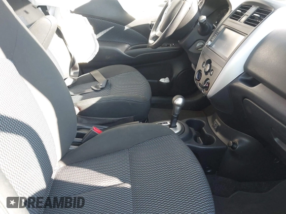 2019 Nissan Note SV with VIN 3N1CE2CP8KL360435, listed as a IAAI auction lot 41989669 with 63,734 mi miles and . Bid and sale history available at DreamBid. Image 5.