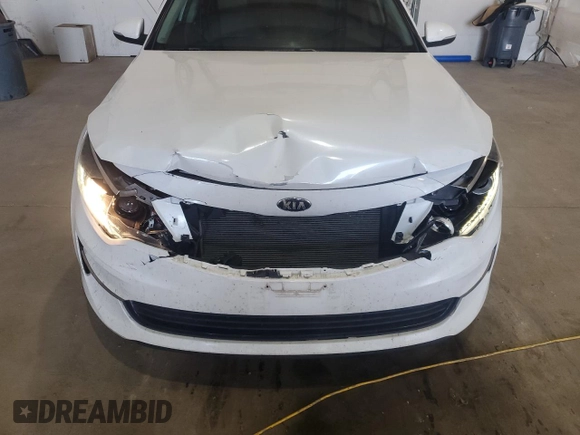 2016 Kia Optima EX with VIN 5XXGU4L38GG108407, listed as a Copart auction lot 51946745 with 217,716 mi miles and Salvage Title. Bid and sale history available at carsss.com. Image 11.