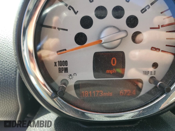 2012 MINI Countryman S с VIN WMWZC3C59CWM26520, выставлен на аукционе Copart как лот 47468715 с пробегом 181 173 миль миль и Списание • Salvage title. История ставок и продаж доступна на DreamBid. Изображение 9.