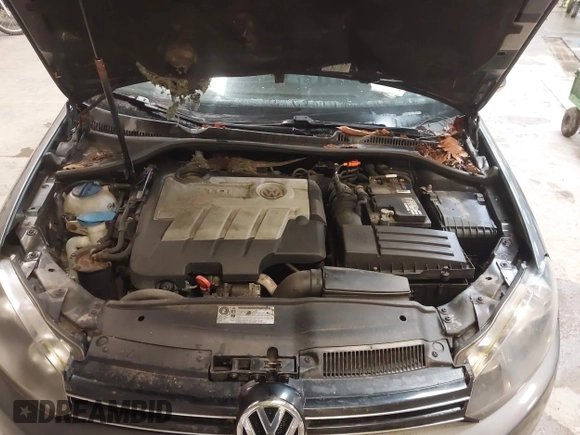 2010 Volkswagen Jetta TDI with VIN 3VWTL7AJ7AM672069, listed as a IAAI auction lot 41858880 with Not provided miles and . Bid and sale history available at DreamBid. Image 10.