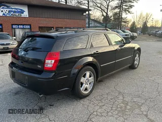 2006 Dodge Magnum z VIN 2D8GZ57276H276836, wystawiony jako Copart lot #85975094 z przebiegiem 81 565 mil mil oraz Czysty tytuł • Clean title. Historia ofert i sprzedaży dostępna na DreamBid. Obrazek 4.