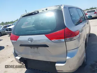 2014 Toyota Sienna L with VIN 5TDZK3DC1ES410012, listed as a IAAI auction lot 42005001 with 440,789 mi miles. Bid and sale history available at carsss.com. Image 16.