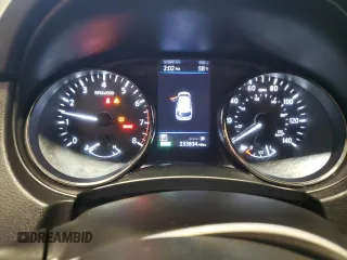 2018 Nissan Rogue SV z VIN JN8AT2MV6JW314624, wystawiony jako Copart lot #52546785 z przebiegiem 233 834 mil mil oraz Szkoda całkowita • Salvage title. Historia ofert i sprzedaży dostępna na DreamBid. Obrazek 9.