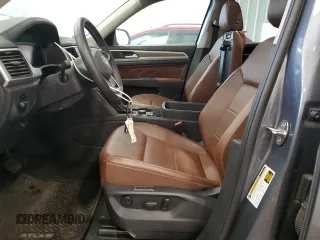 2023 Volkswagen Atlas SEL z VIN 1V2BR2CA3PC508436, wystawiony jako Copart lot #63633784 z przebiegiem 45 428 mil mil oraz Szkoda całkowita • Salvage title. Historia ofert i sprzedaży dostępna na DreamBid. Obrazek 7.