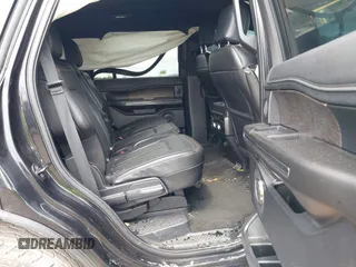 2019 Ford Expedition Limited с VIN 1FMJU2AT2KEA09488, выставлен на аукционе IAAI как лот 42500003 с пробегом 145 179 миль миль и . История ставок и продаж доступна на DreamBid. Изображение 8.