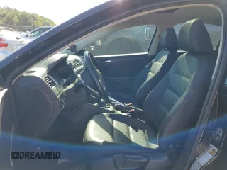 2011 Volkswagen Jetta SE with VIN 3VWDX7AJ2BM013018, listed as a Copart auction lot 73686974 with 145,557 mi miles and Salvage title. Bid and sale history available at DreamBid. Image 7.
