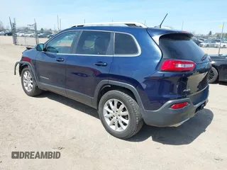 2015 Jeep Cherokee Limited with VIN 1C4PJMDS5FW649720, listed as a IAAI auction lot 42046740 with 158,147 mi miles. Bid and sale history available at carsss.com. Image 3.