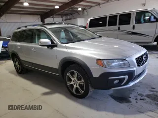 2014 Volvo XC70 T6 with VIN YV4902BZXE1175238, listed as a Copart auction lot 53198745 with 215,020 mi miles and Clean Title. Bid and sale history available at DreamBid. Image 4.