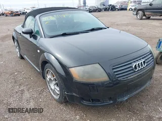 2001 Audi TT z VIN TRUTX28N311033578, wystawiony jako IAAI lot #41965945 z przebiegiem 168 867 mil mil oraz . Historia ofert i sprzedaży dostępna na DreamBid. Obrazek 6.