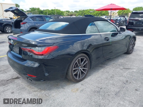 2024 BMW 4 Series 430i z VIN WBA23AT06RCP83691, wystawiony jako IAAI lot #42318871 z przebiegiem 31 615 mil mil oraz . Historia ofert i sprzedaży dostępna na DreamBid. Obrazek 4.