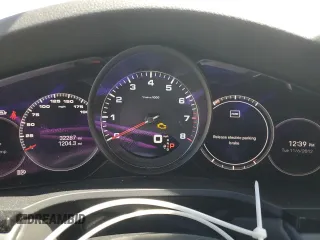 2023 Porsche Cayenne S z VIN WP1AB2AY3PDA14362, wystawiony jako Copart lot #59709925 z przebiegiem 32 287 mil mil oraz Szkoda całkowita • Salvage title. Historia ofert i sprzedaży dostępna na DreamBid. Obrazek 9.