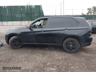 2015 BMW X5 xDrive35i with VIN 5UXKR0C54F0P00889, listed as a IAAI auction lot 42023099 with 196,387 mi miles. Bid and sale history available at carsss.com. Image 14.